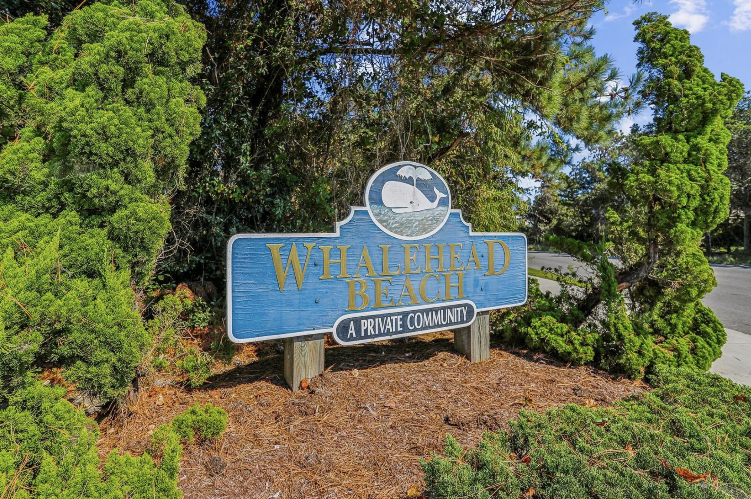 Whalehead Beach Outer Banks Vacation Rentals in Corolla NC_SIGN